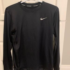 nike running shirt